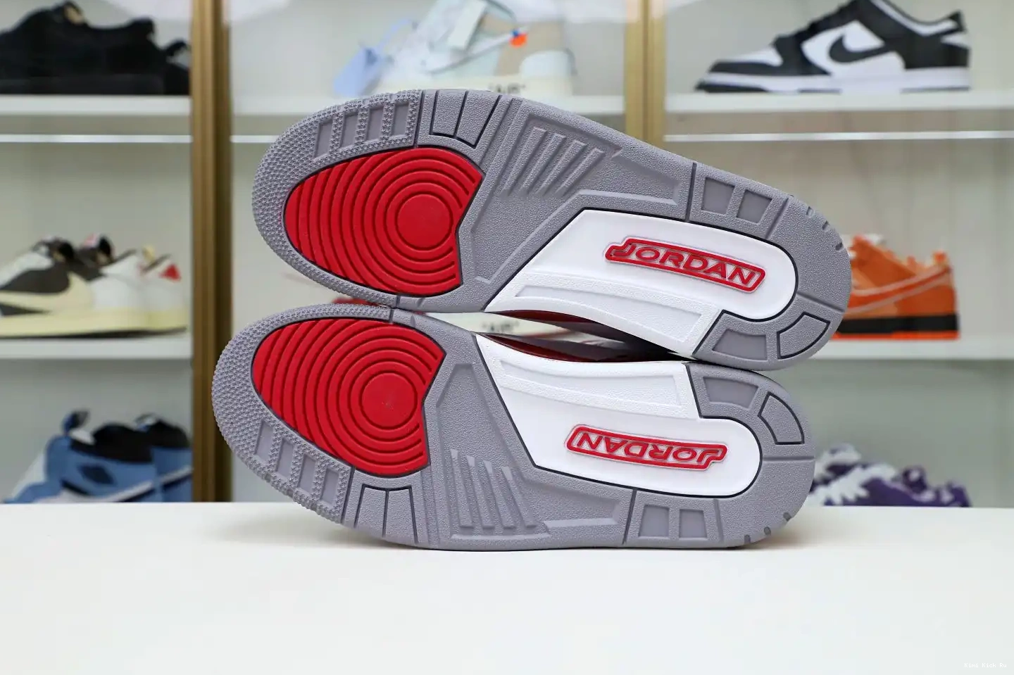 3 Retro Kimikick  Cardinal Air Red(CT8532-126） Jordan 0626